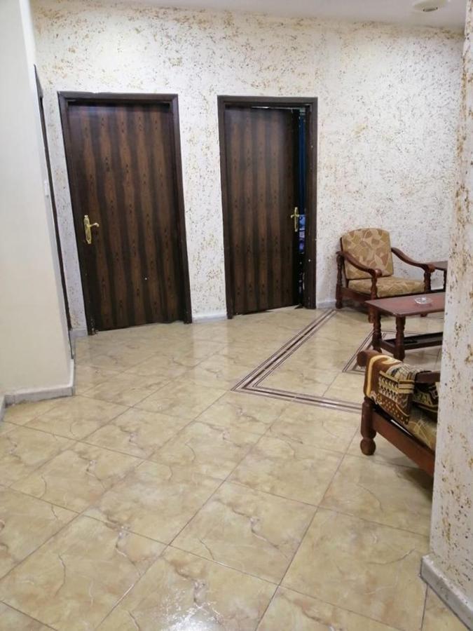 Golden Diamond Hotel Apartments- الماسة الذهبية للشقق الفندقية Aqaba Bagian luar foto